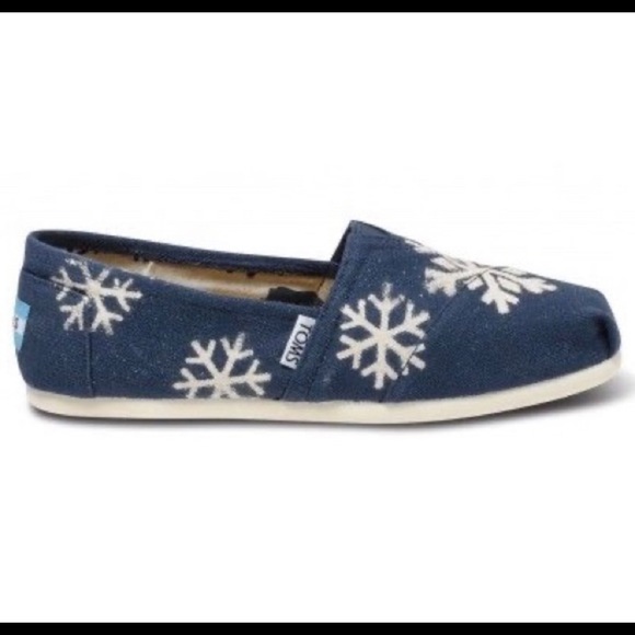NWT Toms Classics Bleached Snowflake Navy Blue 6.5 - Picture 2 of 6
